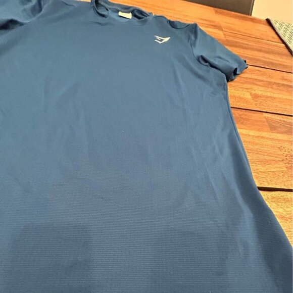 GYMSHARK mens t-shirt. Size Medium. New condition. Blue. Worn one or two times. - Picture 4 of 10